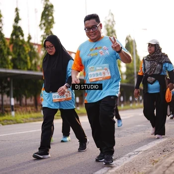 Runner Photo 8375772