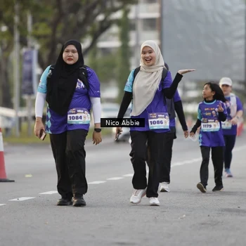 Runner Photo 8375773