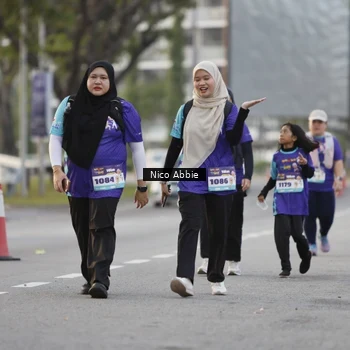 Runner Photo 8375774