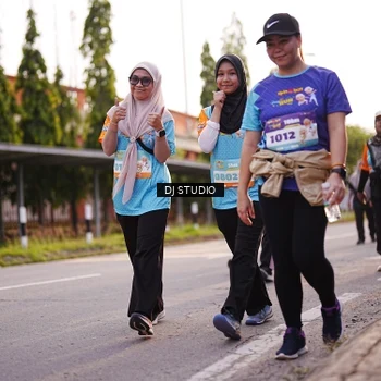 Runner Photo 8375781