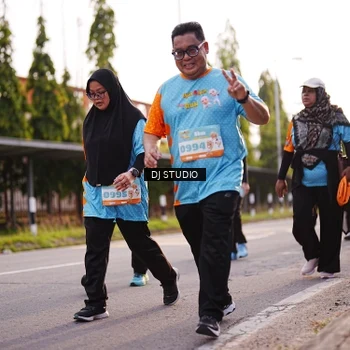 Runner Photo 8375807