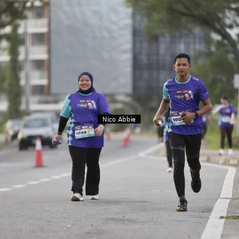 Runner Photo 8375837