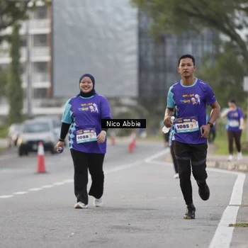 Runner Photo 8375840