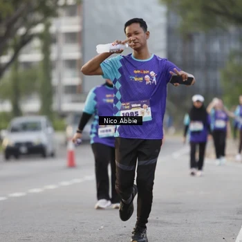 Runner Photo 8375853