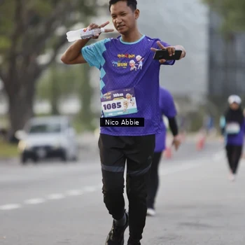 Runner Photo 8375861