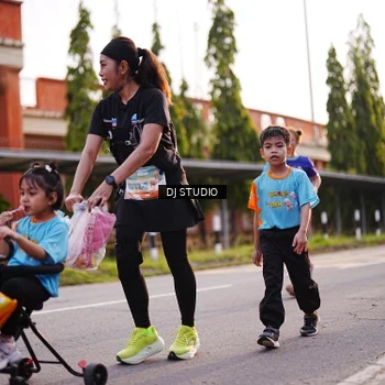 Runner Photo 8375984