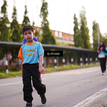 Runner Photo 8376014
