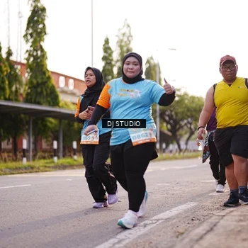 Runner Photo 8376033