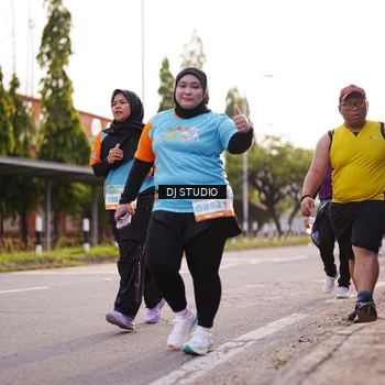 Runner Photo 8376042