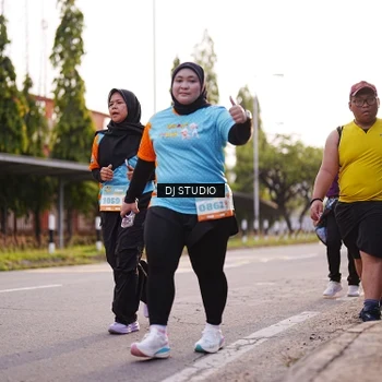 Runner Photo 8376060