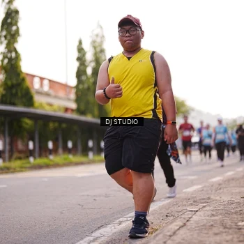 Runner Photo 8376100