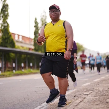 Runner Photo 8376104