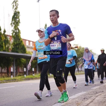 Runner Photo 8376397
