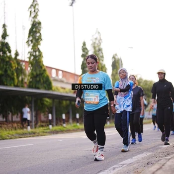 Runner Photo 8376437