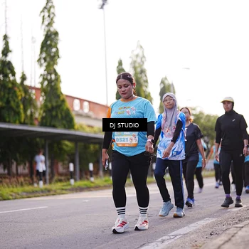 Runner Photo 8376441