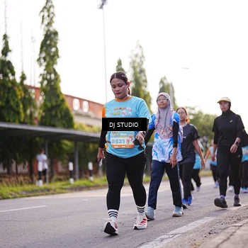 Runner Photo 8376442