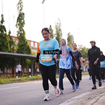 Runner Photo 8376446