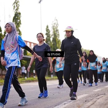 Runner Photo 8376458