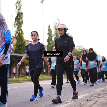 Runner Photo 8376463