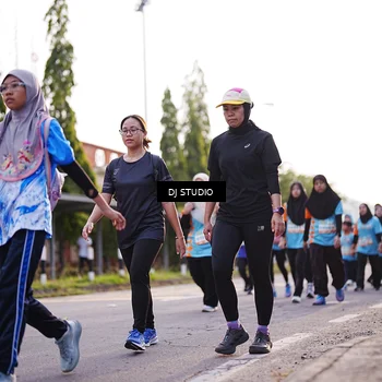 Runner Photo 8376466
