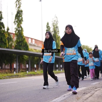 Runner Photo 8376498