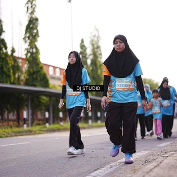 Runner Photo 8376537