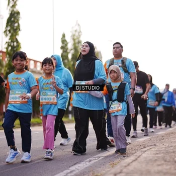 Runner Photo 8376629
