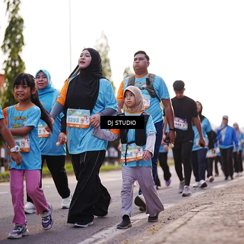 Runner Photo 8376648