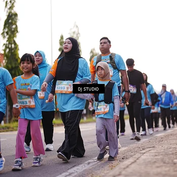 Runner Photo 8376651