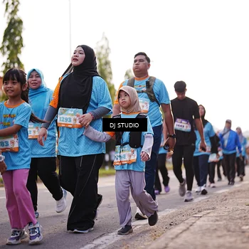 Runner Photo 8376652
