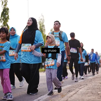 Runner Photo 8376653