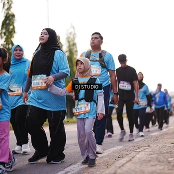 Runner Photo 8376655