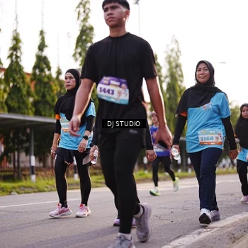 Runner Photo 8376762