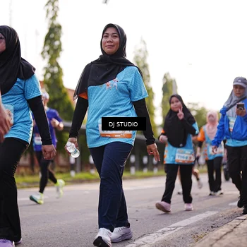 Runner Photo 8376790