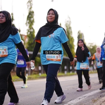 Runner Photo 8376791
