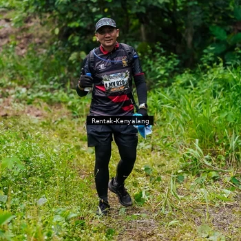 Runner Photo 8376863