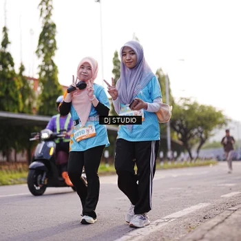 Runner Photo 8376906