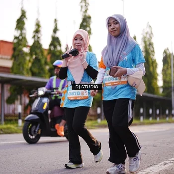 Runner Photo 8376937