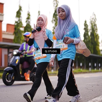 Runner Photo 8376952
