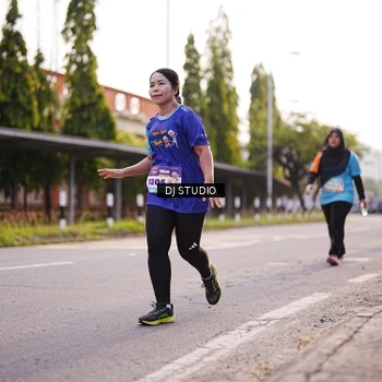 Runner Photo 8376986