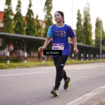 Runner Photo 8377006