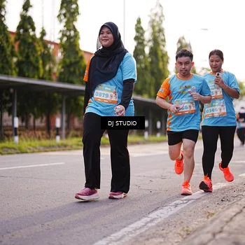 Runner Photo 8377087
