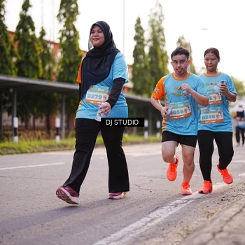 Runner Photo 8377089