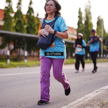 Runner Photo 8377122
