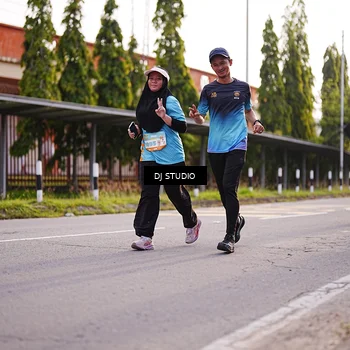 Runner Photo 8377130