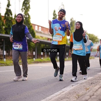 Runner Photo 8377166