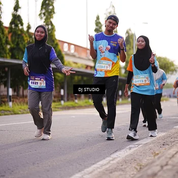 Runner Photo 8377175