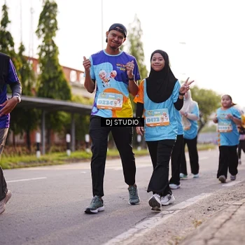 Runner Photo 8377183