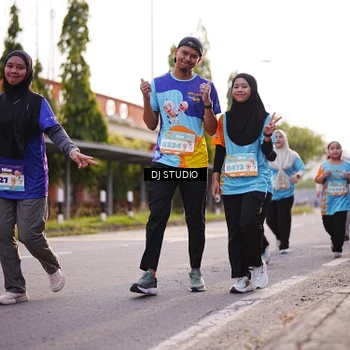 Runner Photo 8377184