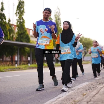 Runner Photo 8377186